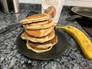 Banana pancakes Alex: American style thick pancakes